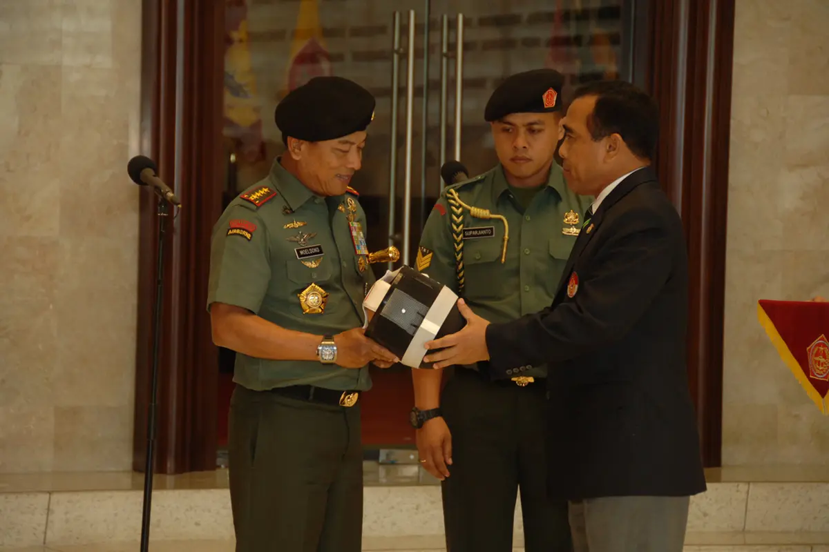 Penandatanganan MoU antara TNI dengan KONI