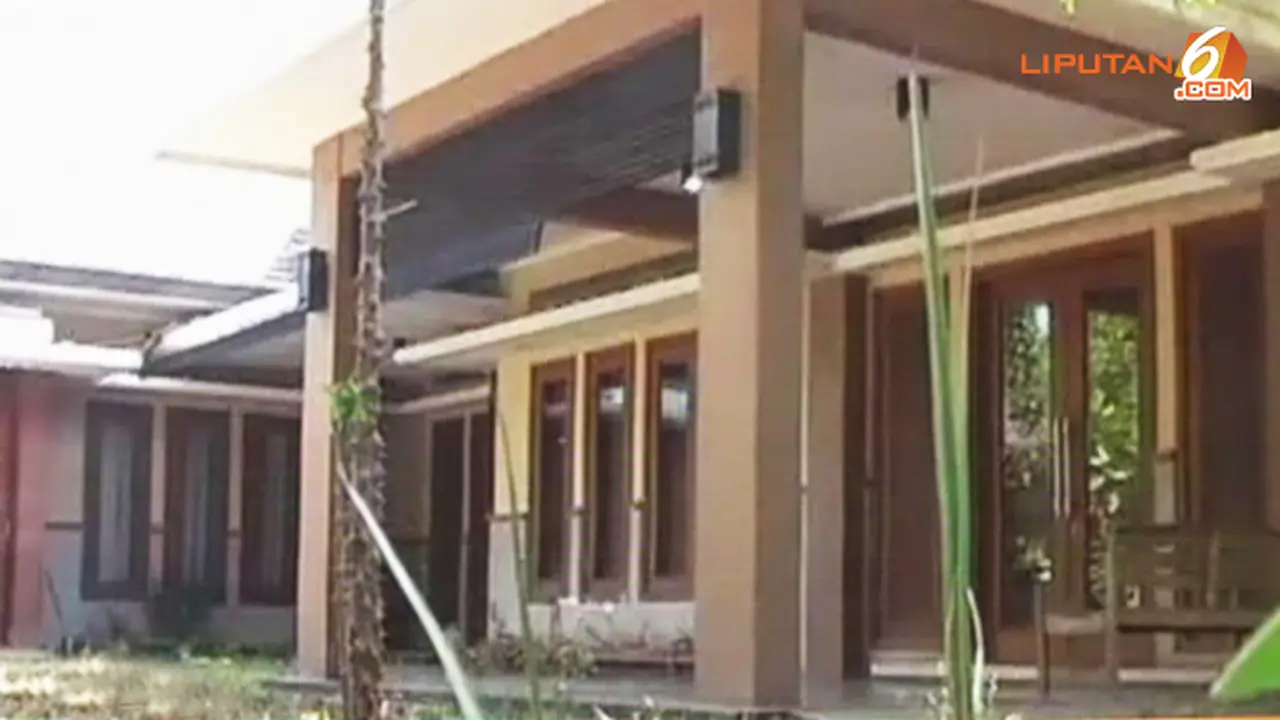 rumah-djoko-susilo-130904-b.jpg