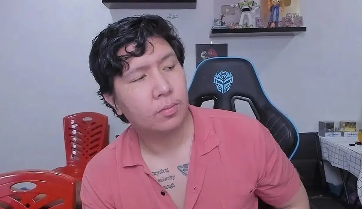 <p>Windah Basudara berprofesi sebagai seorang Youtuber yang kerap mengunggah berbagai konten hiburan dan siaran langsung di situs YouTube. (FOTO: instagram.com/windahbasudara/)</p>