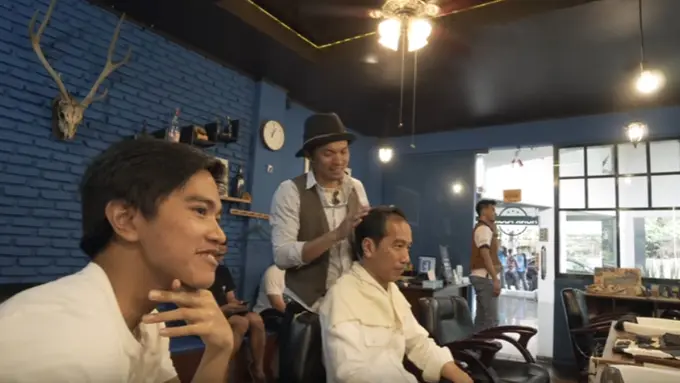 Gaya Anak Muda, Presiden Jokowi Pakai Pomade