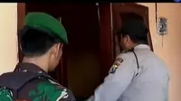 Petugas gabungan razia tempat kos di Jombang
