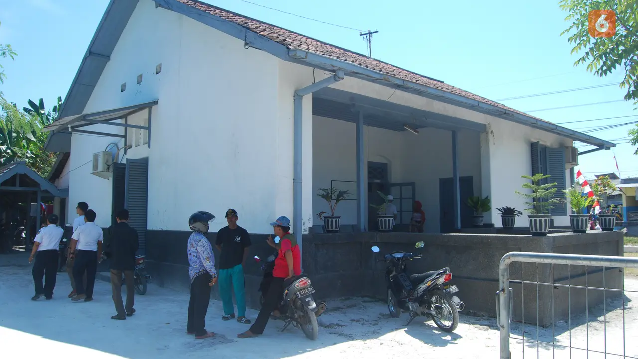 Kereta Api Madura