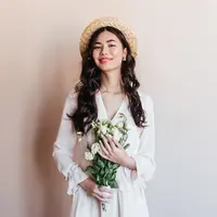 Tentang sikap soft spoken./Copyright&nbsp;freepik.com/author/lookstudio