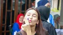 Ayu Ting Ting nyoblos (Kapanlagi/M Akrom Sukarya)