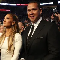 Sejak bercerai dengan Marc Anthony di tahun 2014, nama Jennifer Lopez memang belum terdengar memiliki pasangan hidup lagi. Namun beberapa bulan yang lalu ia sudah memiliki seorang kekasih. (AFP/Christian Petersen)