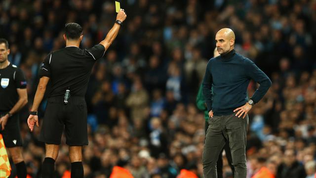 Pep Guardiola Dihadiahi Kartu Kuning Saat Manchester City Vs Dinamo Zagreb