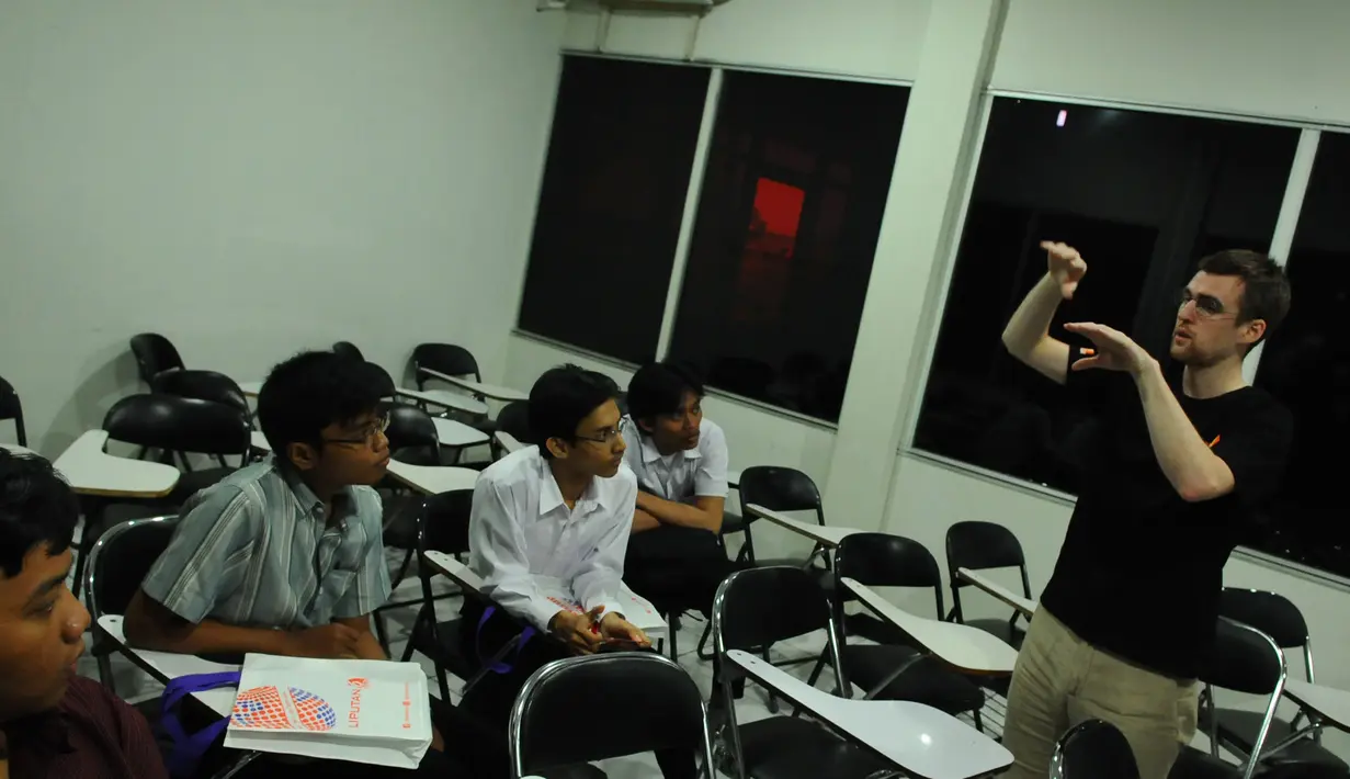 Campus Hiring adalah sebuah program rekruitmen yang dilakukan oleh perusahaan terhadap para mahasiswa yang memenuhi kriteria calon karyawan (Liputan6.com/Andrian M Tunay).