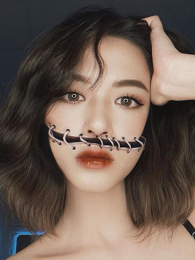  Belajar  Otodidak  8 Potret Ilusi Optik Makeup Wanita Ini 