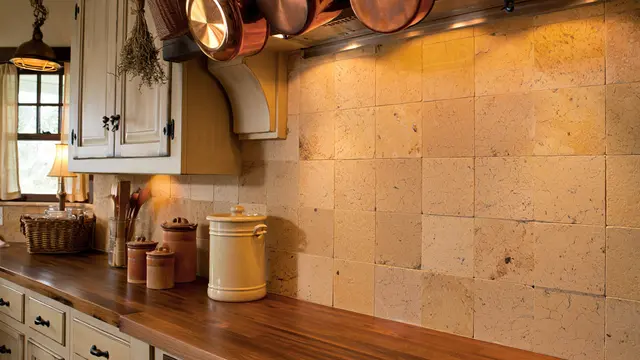 Material Backsplash Dapur