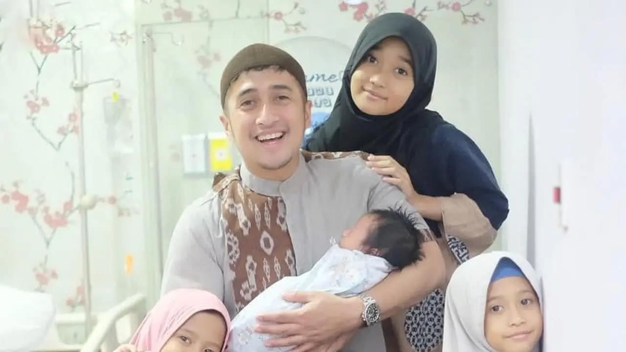 [Fimela] Irfan Hakim