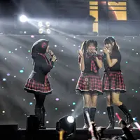 Ketika para member dan alumni manggung lagi untuk rayakan anniversary JKT48 ke-10, pecah! (Adrian Putra/Fimela.com)