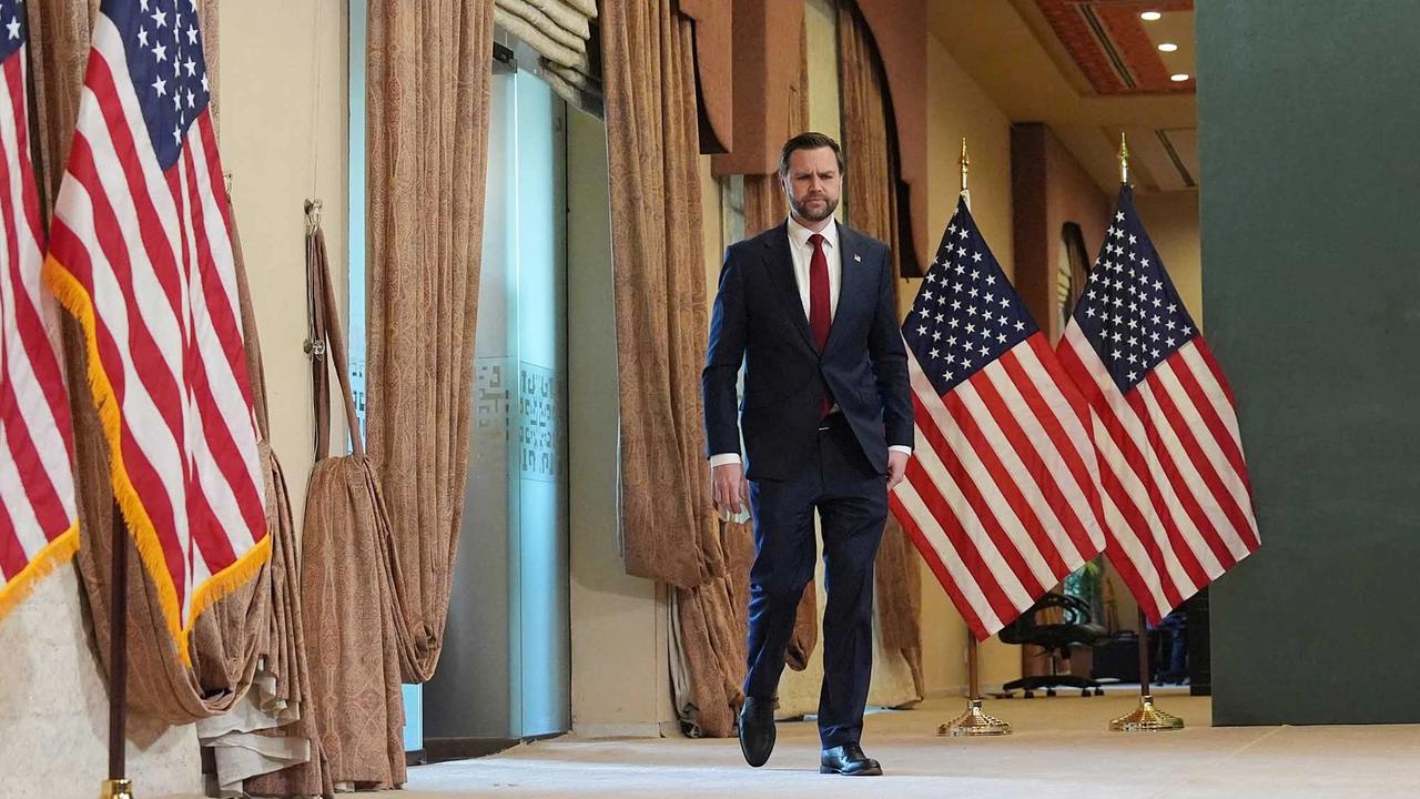 FOTO: JD Vance tinggalkan Islamabad usai perundingan Iran buntu