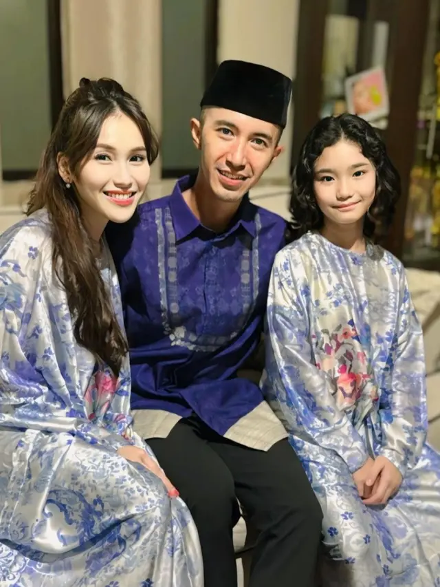 Ayu Ting Ting dan Bilqis bareng Fardhana