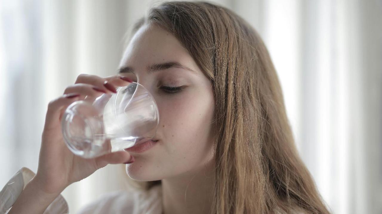 Perbanyak Minum Air Putih