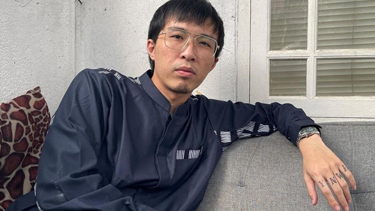 6 Momen Dokter Tirta Hapus Tato Kesayangan, Penuhi Keinginan Sang Anak