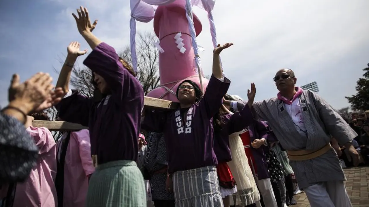 Festival Penis di Jepang