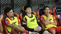Kiper Persija Jakarta, Cyrus Margono, berada di bench pemain saat laga melawan Dewa United pada pertandingan tunda pekan ke-25 BRI Super League 2025/2026 di Jakarta International Stadium (JIS), Minggu (15/03/2026). (Bola.com/M Iqbal Ichsan)
