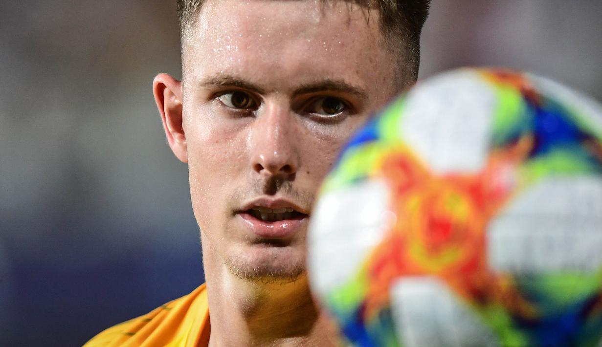 Sejak awal kedatangannya pada musim panas 2018, dia langsung menjadi kiper utama The Blades. (AFP/Miguel Medina)