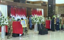 Haru Selimuti Kedatangan Jenazah Prajurit TNI Gugur Lebanon, Presiden Prabowo Beri Penghormatan