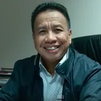 Miing amat bersedih dengan kepergian almarhum Pepeng. (Youtube)