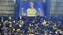 Foto Cristiano Ronaldo terpampang di billboard stadion saat laga lanjutan Liga Pro Arab Saudi 2022/2023 antara Al Nassr melawan Al Ettifaq yang berlangsung di Mrsool Park, Riyadh, Arab Saudi, Minggu (22/01/2023). Al Nassr berhasil menang dengan skor 1-0 dan kini menempati puncak klasemen sementara Liga Pro Arab Saudi 2022/2023. (AP Photo)