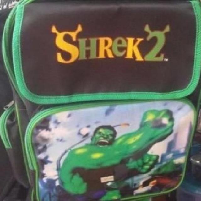 10 Potret Nyeleneh Tas Anak dengan Karakter Nyeleneh Ini Bikin Nyengir