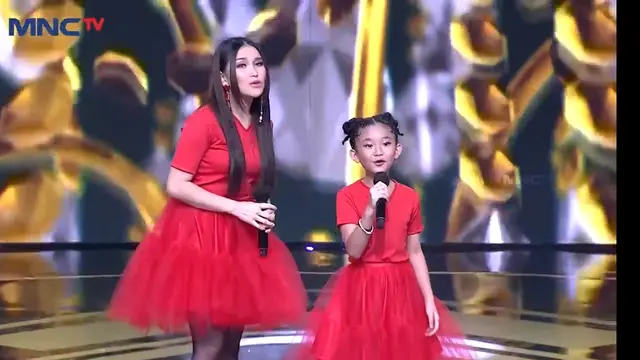 Ayu Ting Ting dan Bilqis (Foto: Youtube KDI MNCTV)