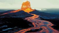 Uji adrenalin merasakan sensasi melihat lahar gunung api dari dekat di Taman Nasional Vulkanik Hawaii