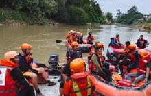 Kejar Tersangka yang Nyembur ke Sungai Asahan, Pegawai Kejaksaan Malah Hanyut Terseret Arus dan Tewas