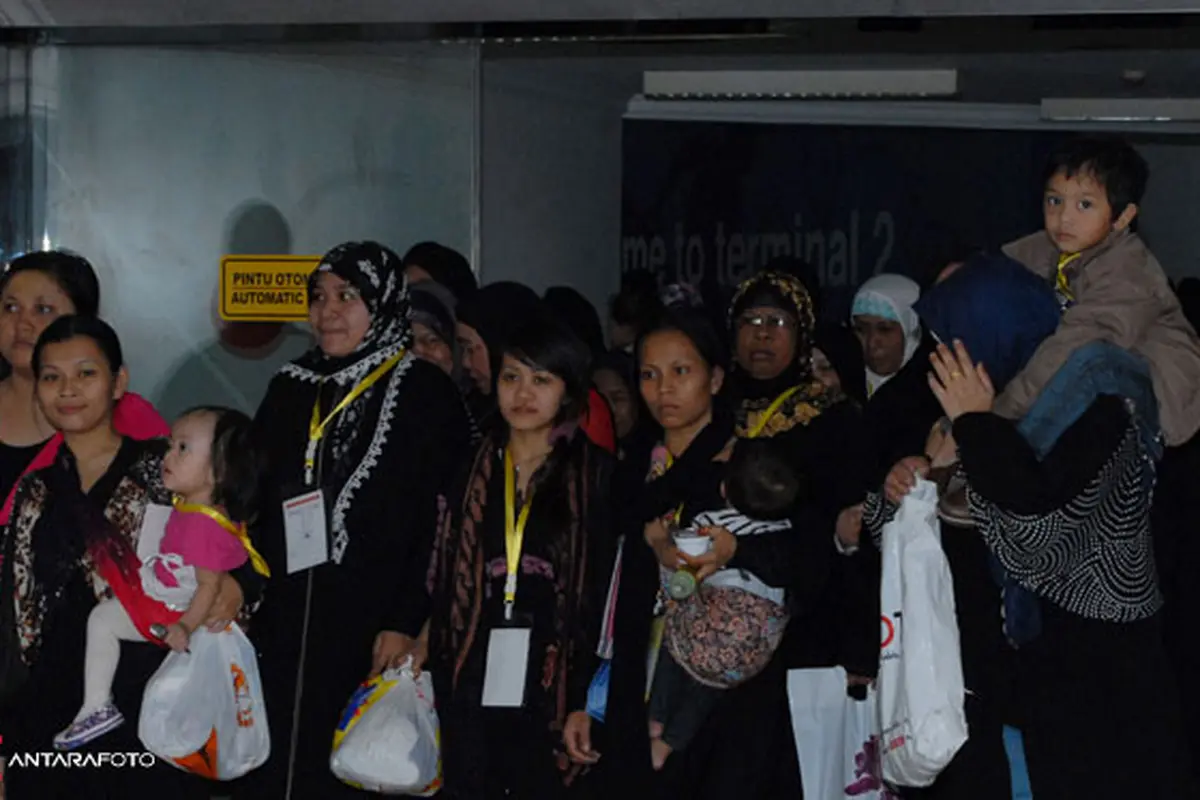 tki-overstay-131204b.jpg