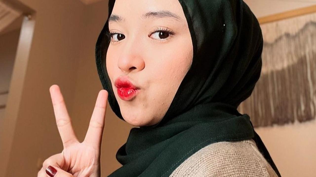 Potret Terbaru Nissa Sabyan yang Makin Cantik, Ternyata Sudah Menikah dengan Ayus Sejak Juli & Kini Baru terungkap