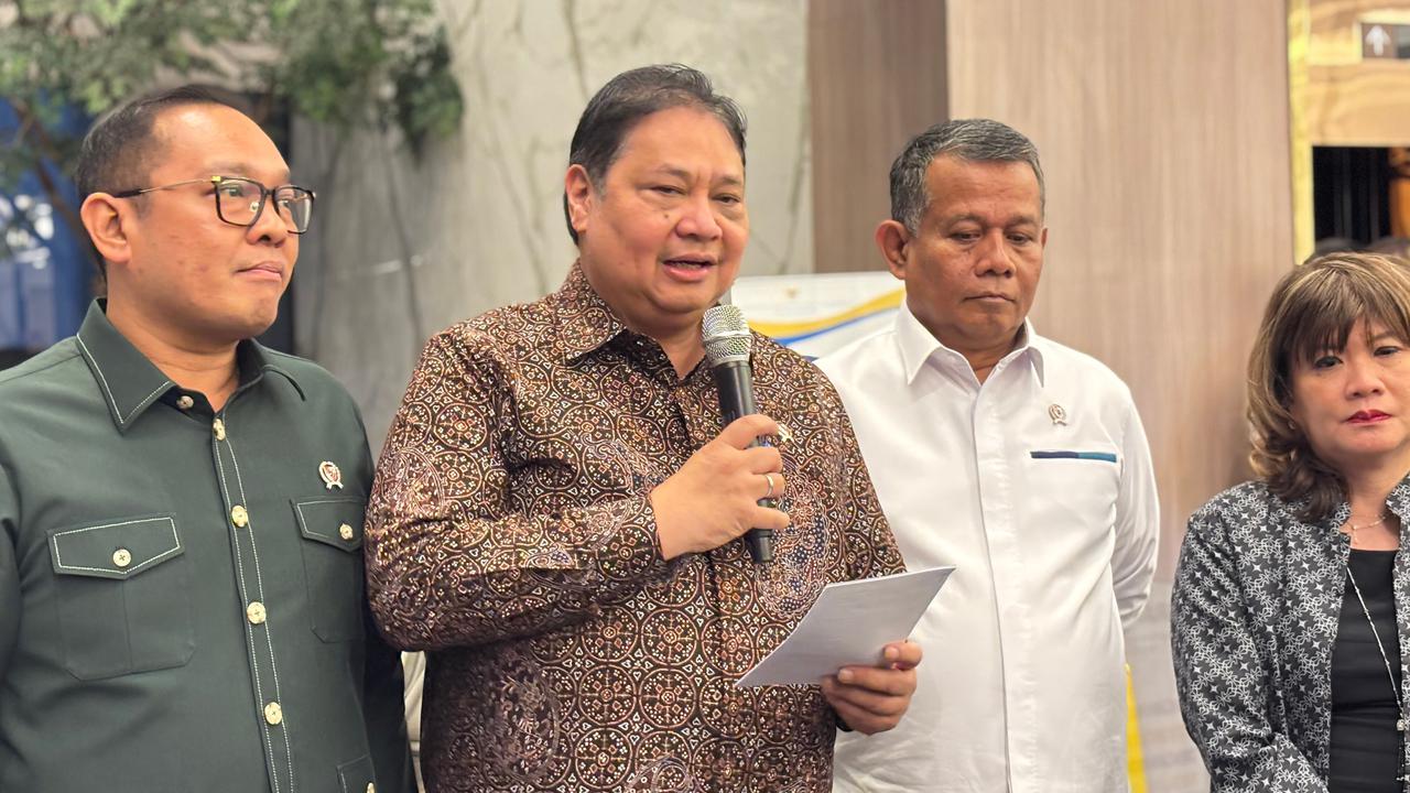 Menko Airlangga: Indonesia Tidak Menambah Impor dari AS, tapi Reorientasi Sumber Pembelian