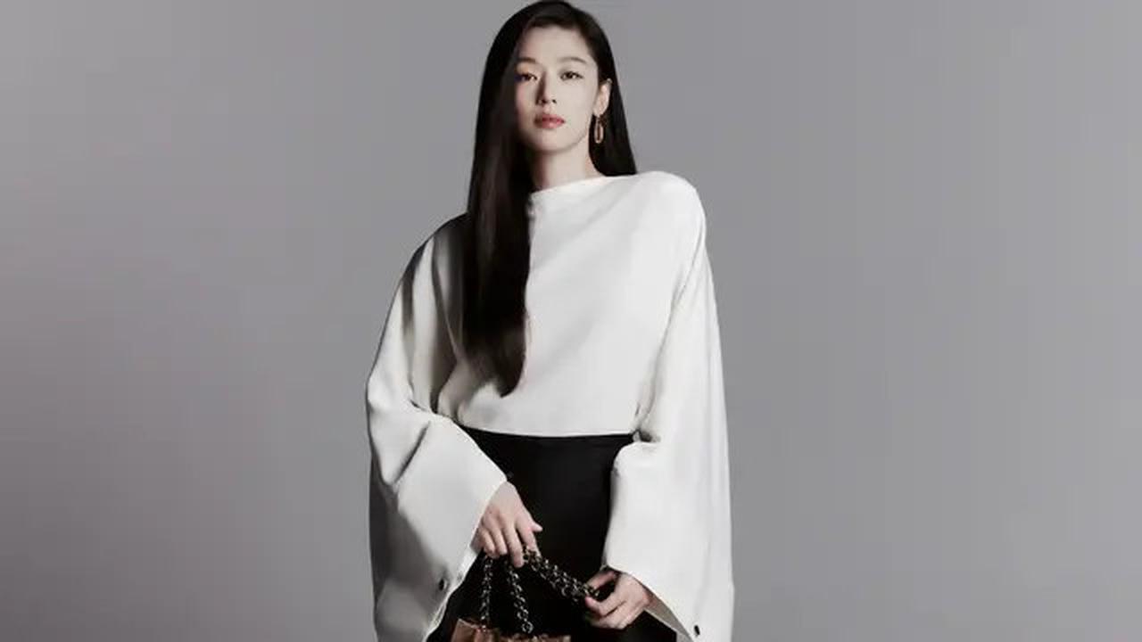 Cantik dan Kharismatik, Jun Ji Hyun Didapuk Jadi Brand Ambassador Baru Louis Vuitton