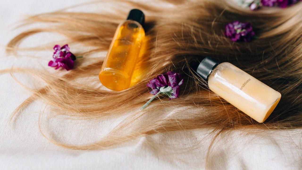 Ilustrasi Haircare Products