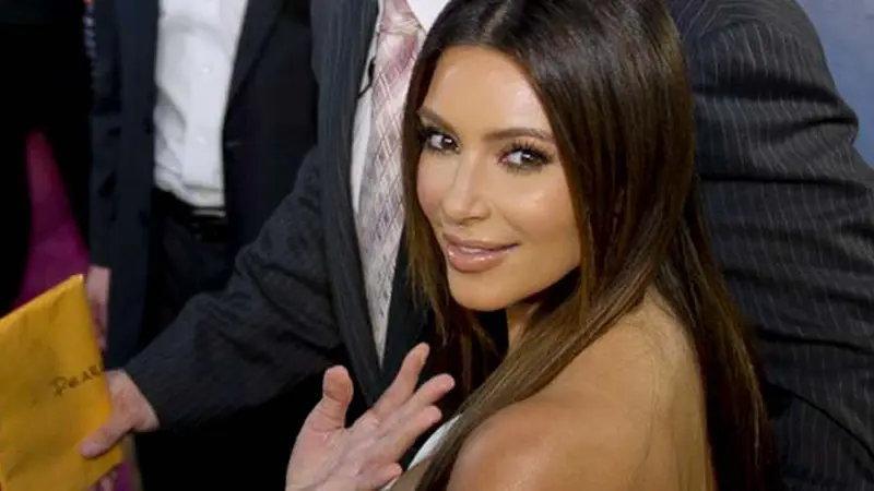 Bokep Kim Kadarshian - Video Porno Kim Kardashian Dihargai Rp 293 Miliar - Page 4 - ShowBiz  Liputan6.com