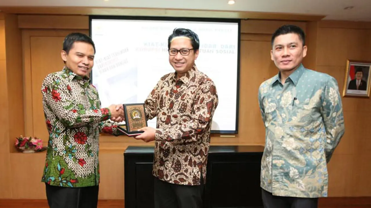 Ketua Badan Anggaran MPR: Penyalagunaan Dana Bansos Masih Masif