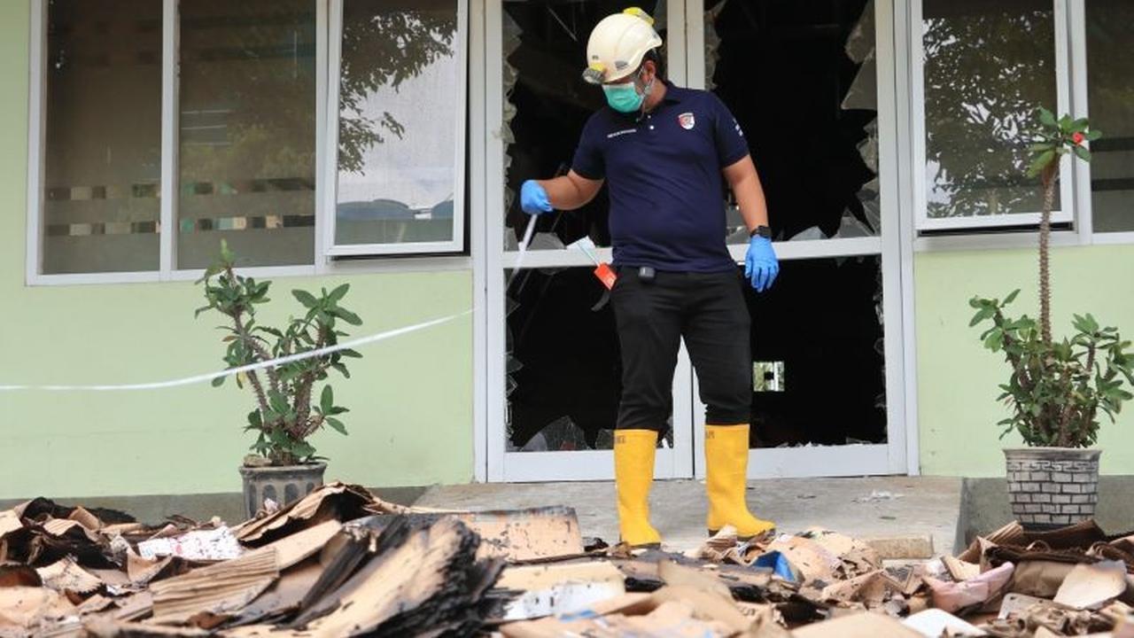 Penyelidikan Kebakaran Gudang Farmasi RSUD Ponorogo Libatkan Labfor, Diduga Korsleting Listrik