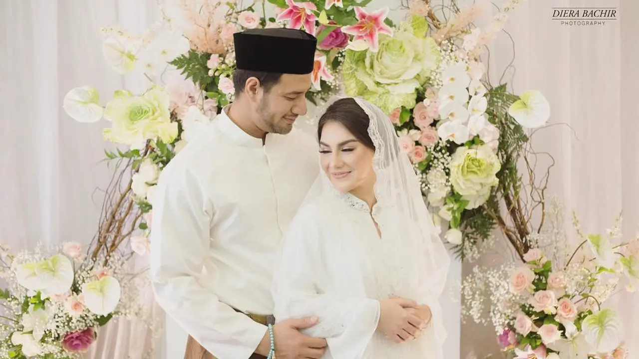 [Fimela] Ammar Zoni dan Irish Bella