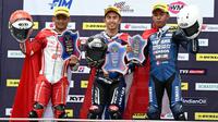 Rheza Danica Ahrens (paling kiri) saat naik podium pada Race 2 AP250 ajang ARRC Sepang 2026. (PT Astra Honda Motor)