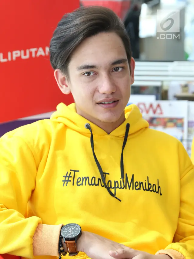 Pemain film Teman Tapi Menikah ini Adipati Dolken
