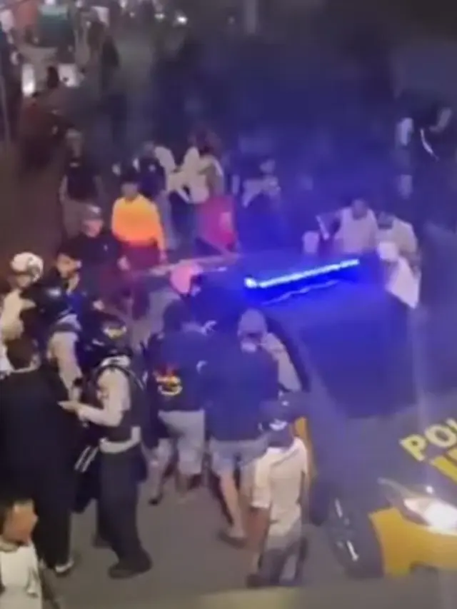Viral Mobil Patroli Disebut Tabrak Warga Saat Tawuran di Tebet