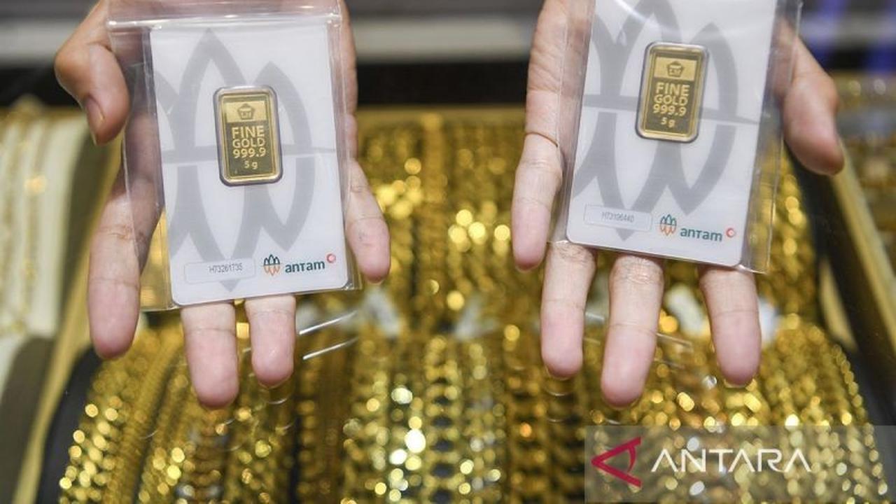 Harga Emas Pegadaian Hari Ini: Antam Meroket, UBS Turun, Galeri24 Stabil