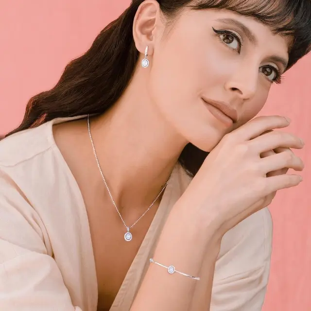 Kembalikan Senyum Ceria Istri di Bulan Ramadan dengan Hadiah Kecil Tapi Bermakna