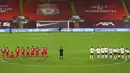 Pemain Arsenal Joe Willock mencetak gol dari titik penalti selama pertandingan putaran keempat Piala Liga antara Liverpool dan Arsenal di Anfield, Liverpool, Inggris, Kamis (1/10/2020). Arsenal mengalahkan Liverpool 5-4 melalui adu penalti. (Laurence Griffiths/Pool via AP)