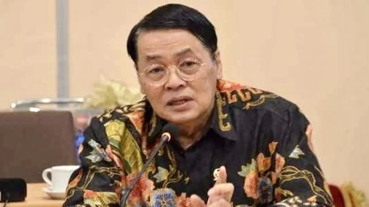 Politikus senior Golkar, Gandung Pardiman.