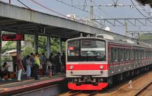 Pelantikan Prabowo dan Gibran, Hari Ini Tarif KRL hanya Rp 1
