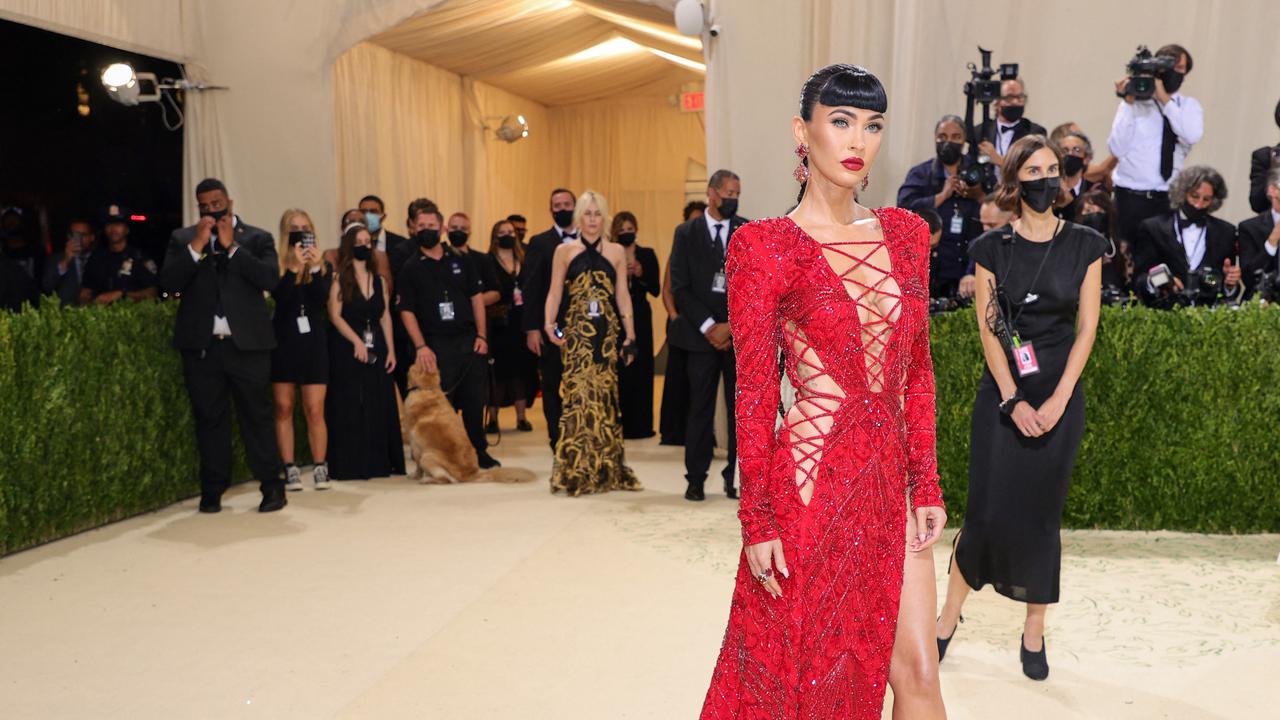 8 Gaya Memukau Pesohor Dunia di Met Gala 2021
