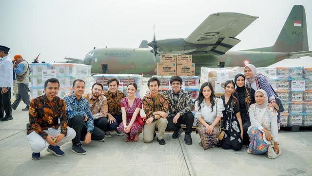 Presiden Jokowi, Syifa Hadju dan Tokoh Publik Lain Kirim 51,5 Ton Bantuan Kemanusiaan bagi Masyarakat Gaza. Foto: Kitabisa.