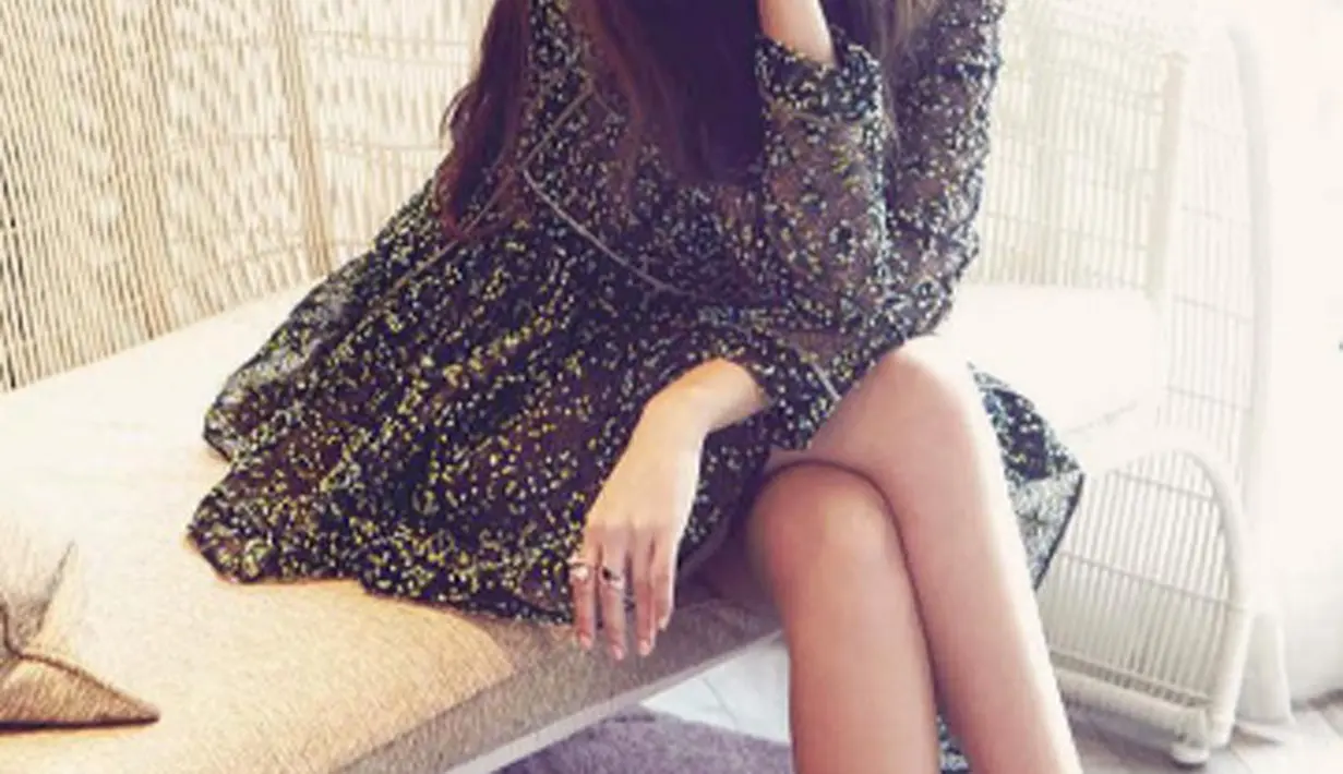 Meski dirinya terus menerus masih mendapatkan kritikan pedas dari netizen akibat meninggalkan girlband SNSD. Jessica pun tidak ingin ambil pusing dan tetap menjalani solo karier. (Koreaboo)