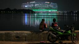 Jakarta International Stadium (JIS) yang dilihat dari Danau Cincin, Papango, Tanjung Priok, Jakarta Utara, 19 April 2022. (Bola.com/Bagaskara Lazuardi)